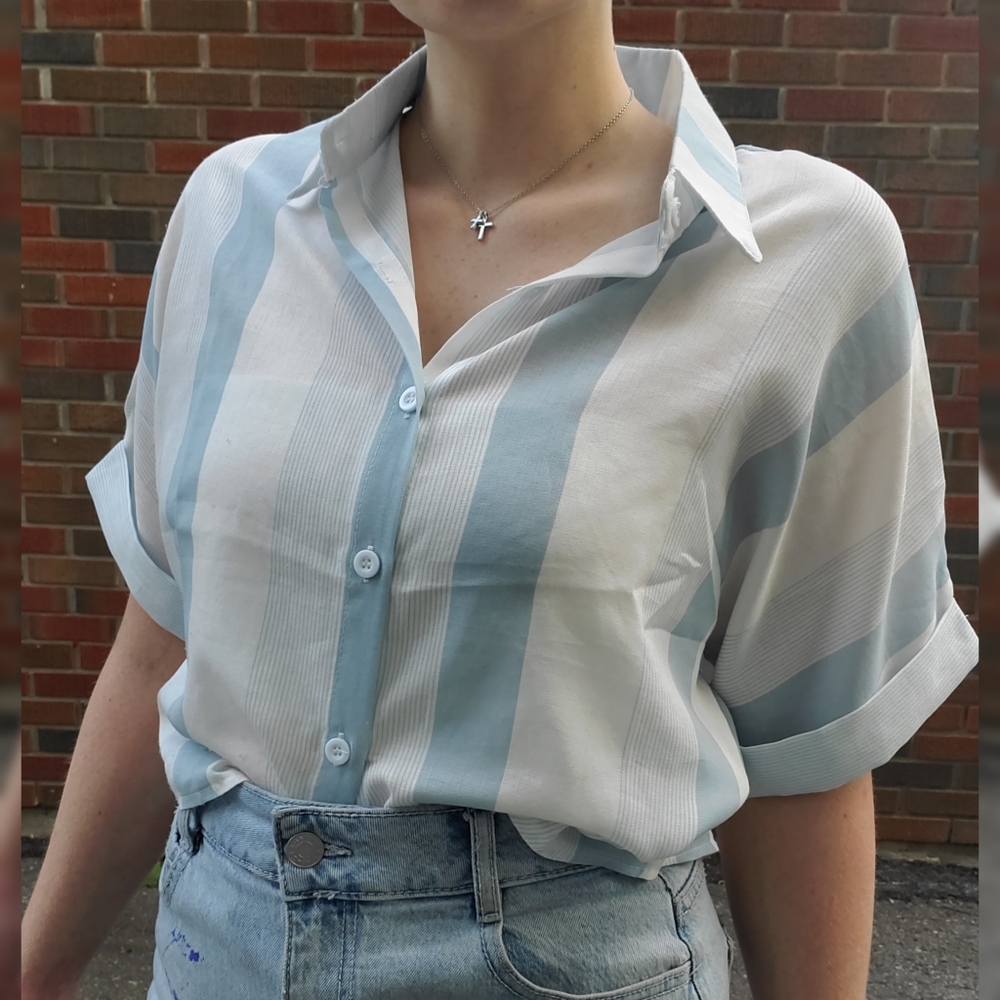 Vertical Stripe Buttoned Shirt